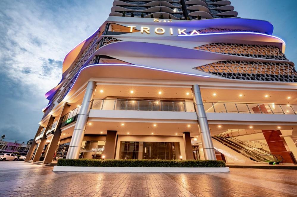 Golden Troika Kota Bharu - 2 Bedrooms Extérieur photo
